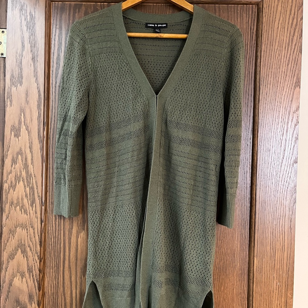 Knitted cardigan